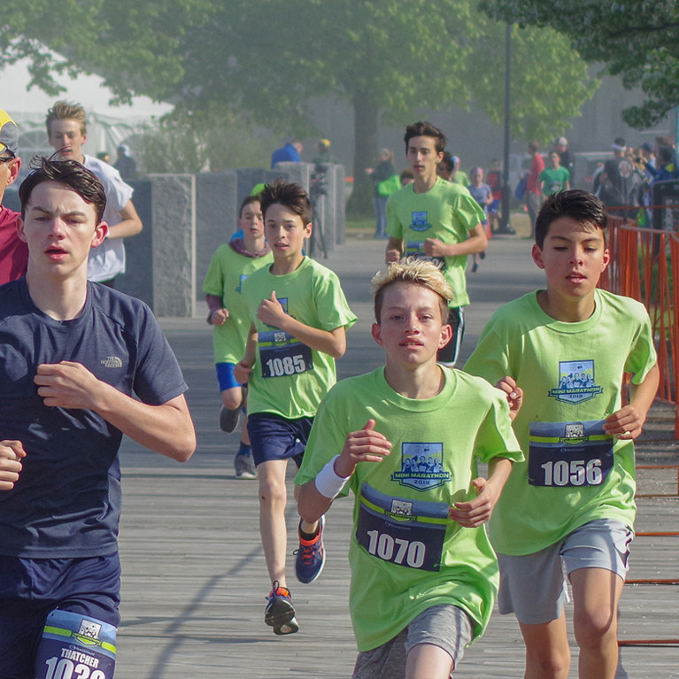 Kids running in the mini marathon